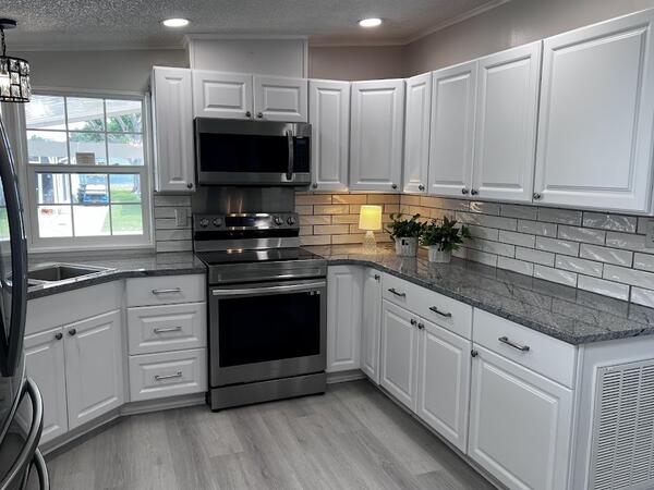 419 Tennis Lane a Winter Haven, FL Mobile or Manufactured Home for Sale